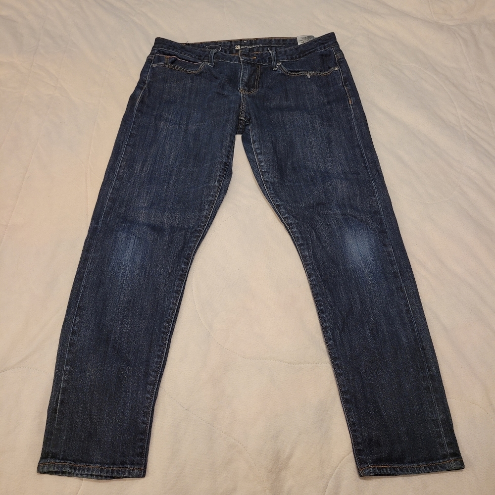 Levi's boyfriend skinny jeans size 28